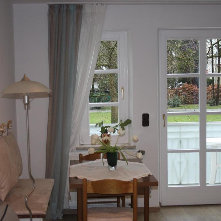 Ferienwohnung am Ortenaupark - Apartment mit Gartenblick - 9