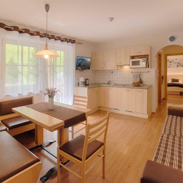 Apartments & Wellness Löfflerblick - Appartamento con 2 Camere da Letto e Balcone - 28