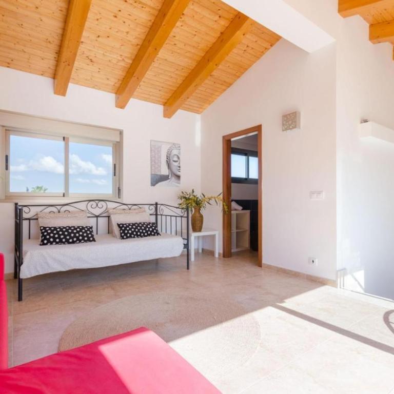 Can Pica Beach House by Llagosta Villas - Three-Bedroom House - 12