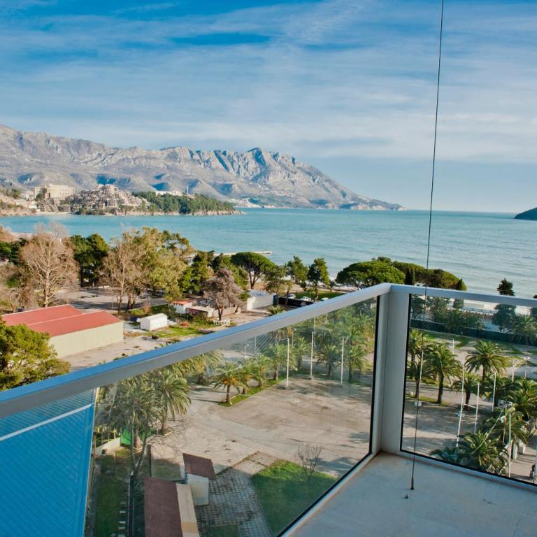 DeLux and Urban apartments Hotel Tre Canne Budva - Deluks Apartman - 30