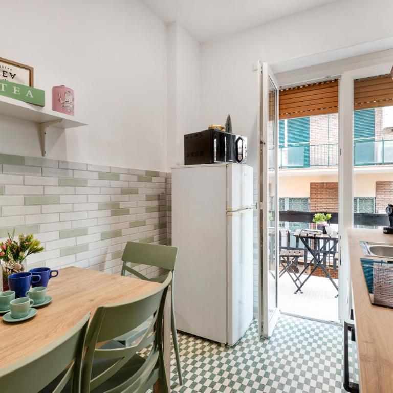 Rome Dolce Vita Luxury Apartment 4 km da Colosseo - Appartamento con 2 Camere da Letto - 12