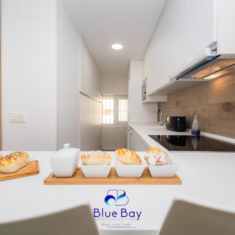 White Bay Beach Apartment - Two-Bedroom Apartment - 12
