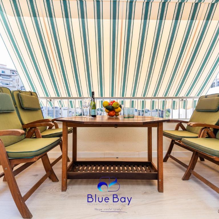 White Bay Beach Apartment - Two-Bedroom Apartment - 6