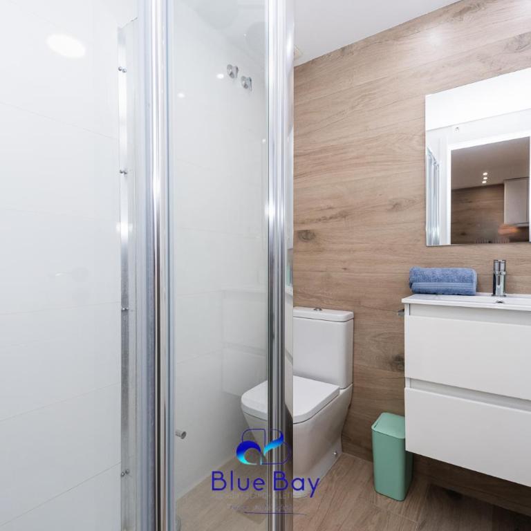 White Bay Beach Apartment - Two-Bedroom Apartment - 36