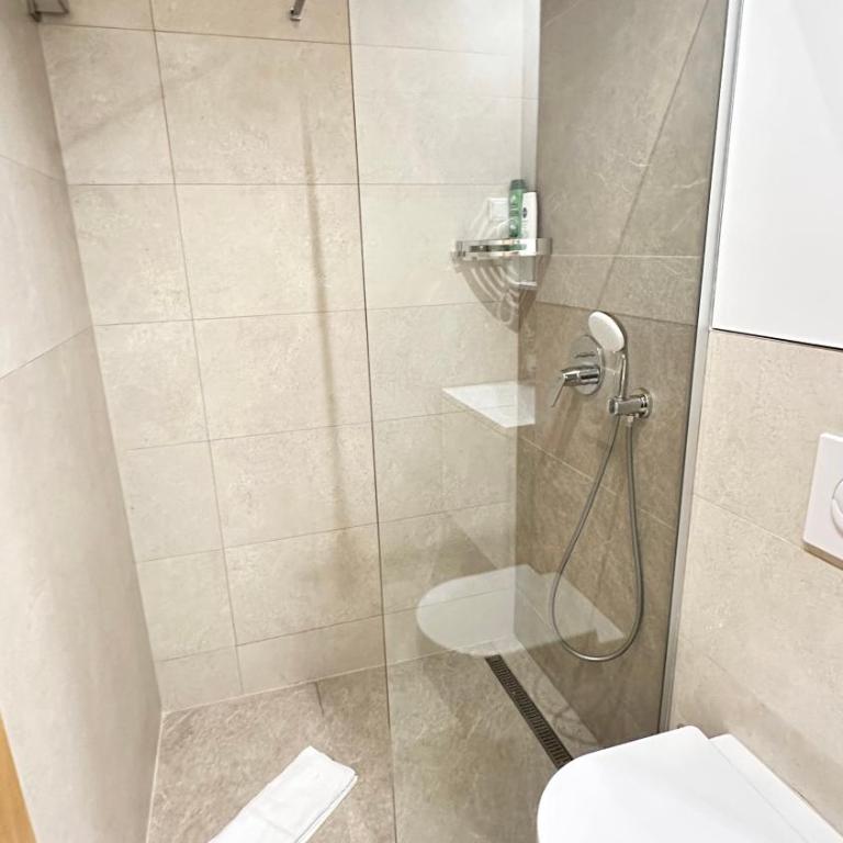 Snowtime Zlatni Javor 407 - One Bedroom Apartment with Mountain View - 36