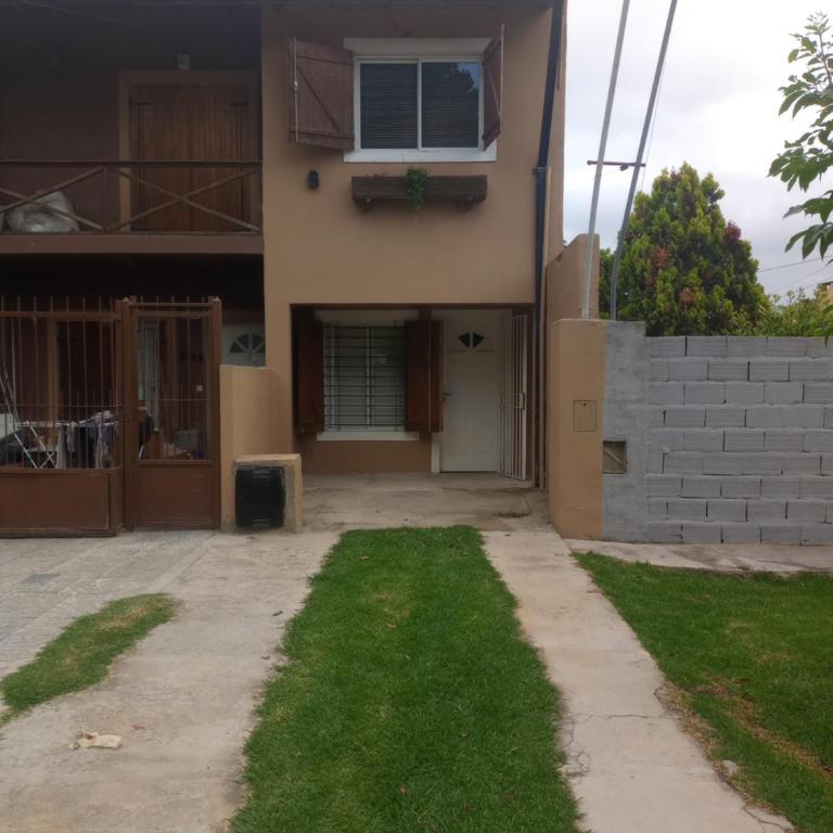 Hermoso Duplex familiar en Zona Norte - Casa con 1 dormitorio - 2