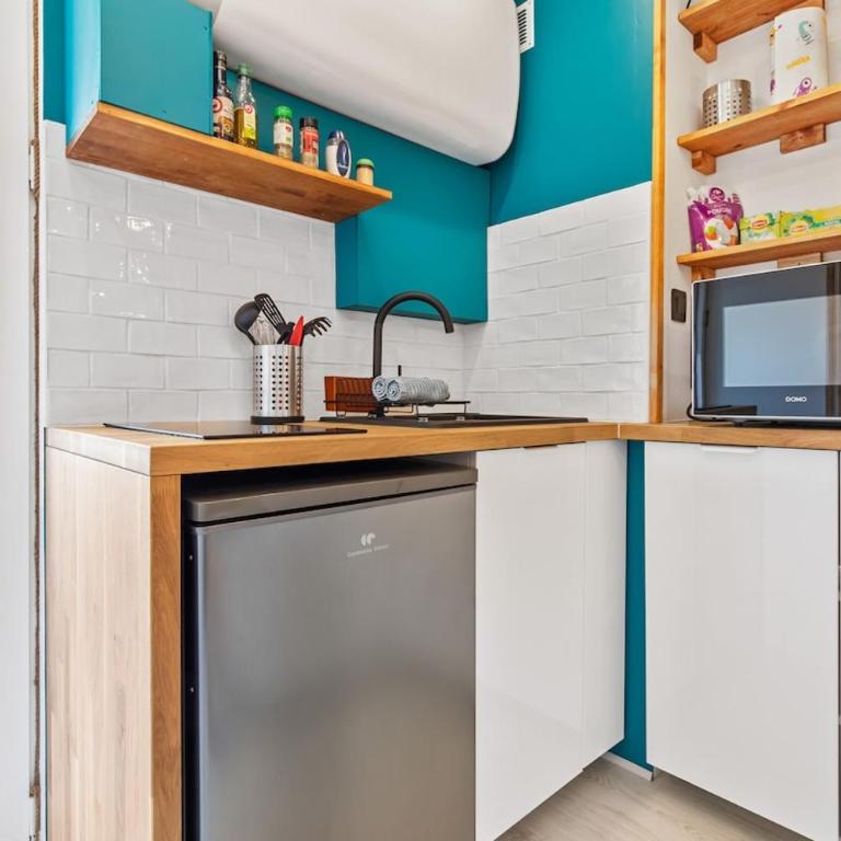 Studio cabine AZUR ,5 min mer -5 min Arena - clim - parking gratuit privée - 4 personnes - Studio - 5