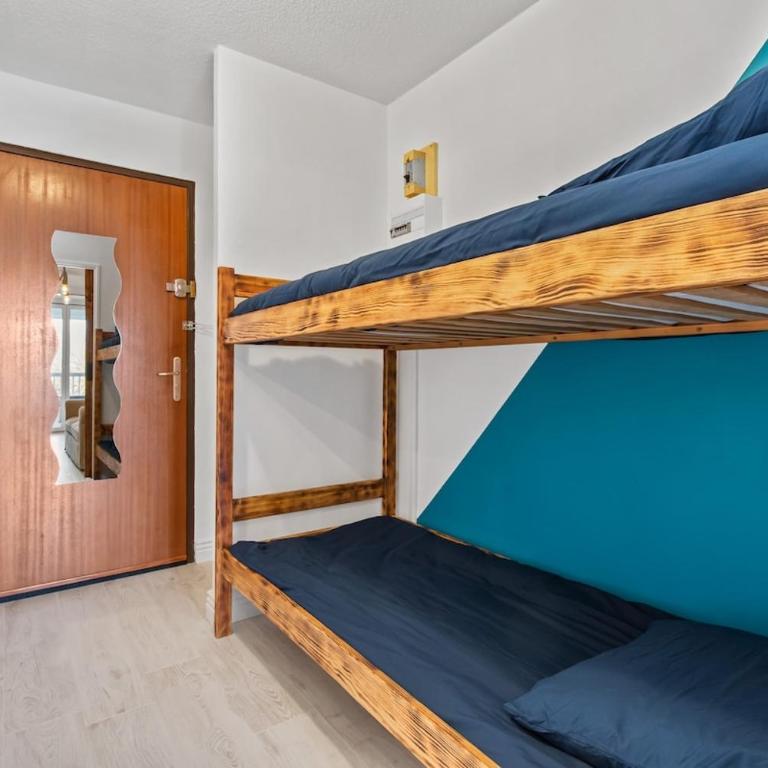 Studio cabine AZUR ,5 min mer -5 min Arena - clim - parking gratuit privée - 4 personnes - Studio - 10