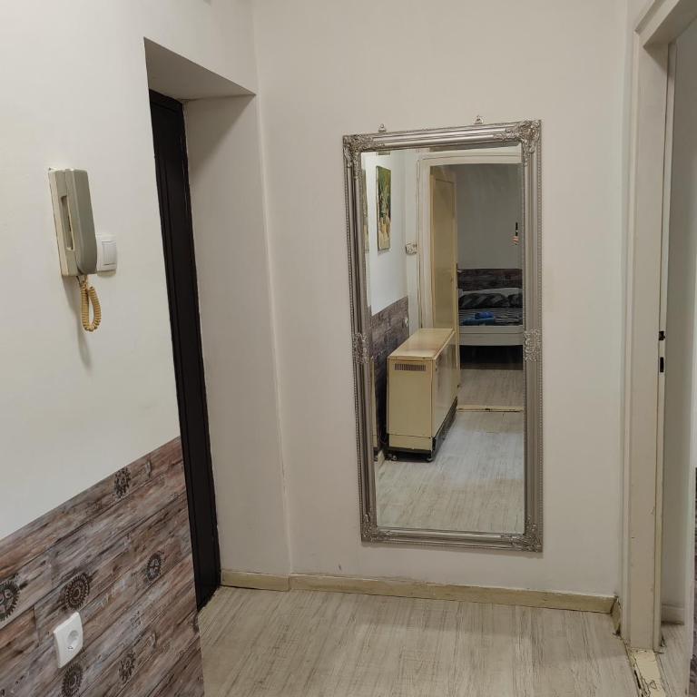 Belgrade Square 5 Apartment - One-Bedroom Apartment - 4
