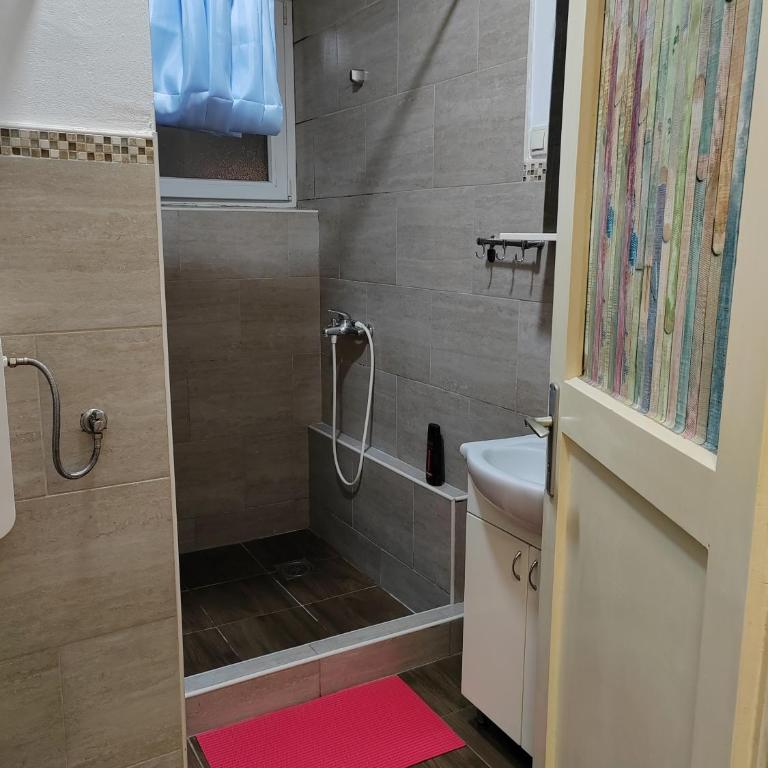 Belgrade Square 5 Apartment - One-Bedroom Apartment - 9