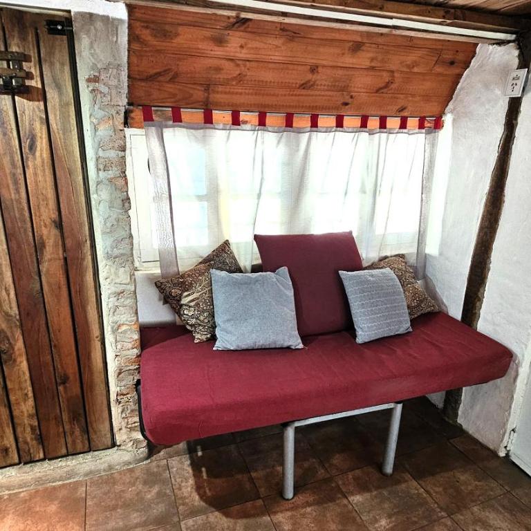 Casa con PILETA al borde del RIO - Two-Bedroom House - 40