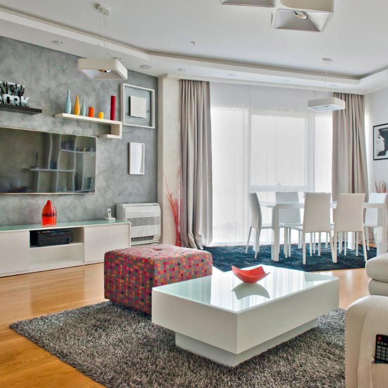 DeLux and Urban apartments Hotel Tre Canne Budva - Deluks Apartman - 5