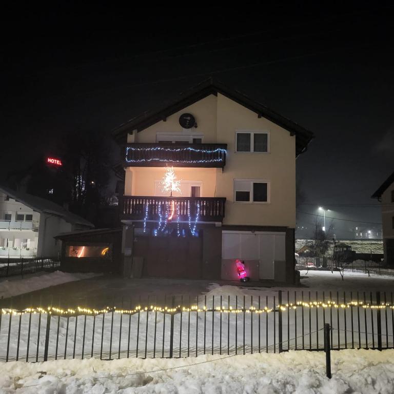 Apartman Milena Pale - dva garazna parking mjesta - Two-Bedroom Apartment - 22