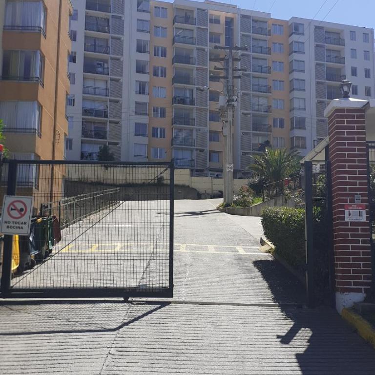 Viña del Mar sector, Canal Beagle - Three-Bedroom Apartment - 2
