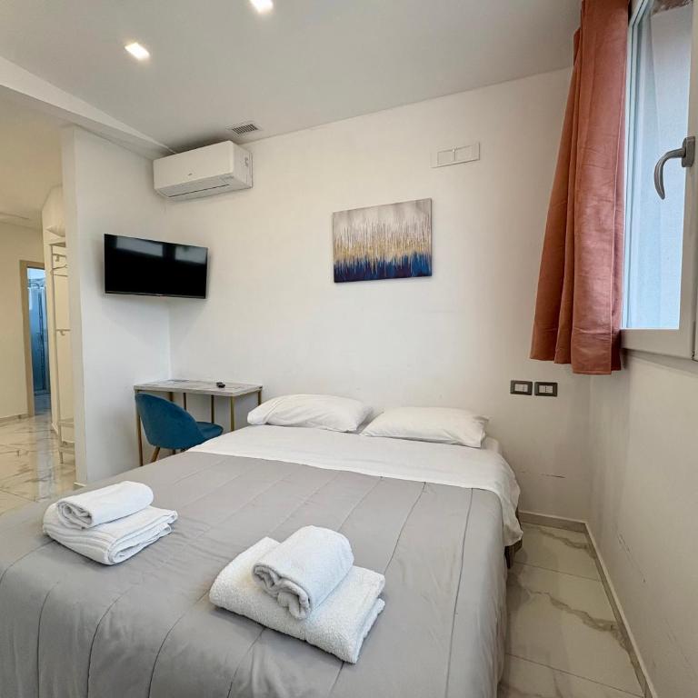 Dimora Prometeo - Large Double Room - 3