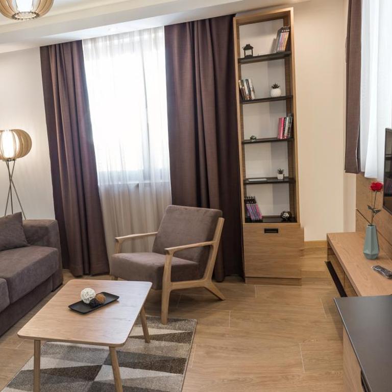 Apart Hotel Mamut - One-Bedroom Deluxe Apartment - 3