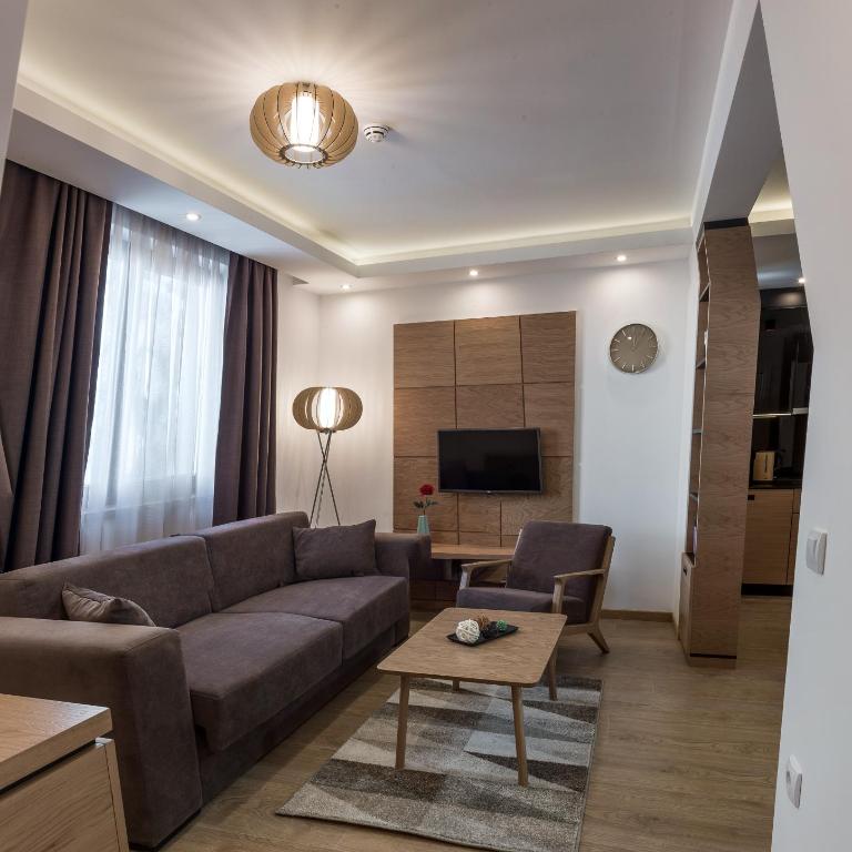 Apart Hotel Mamut - One-Bedroom Deluxe Apartment - 8