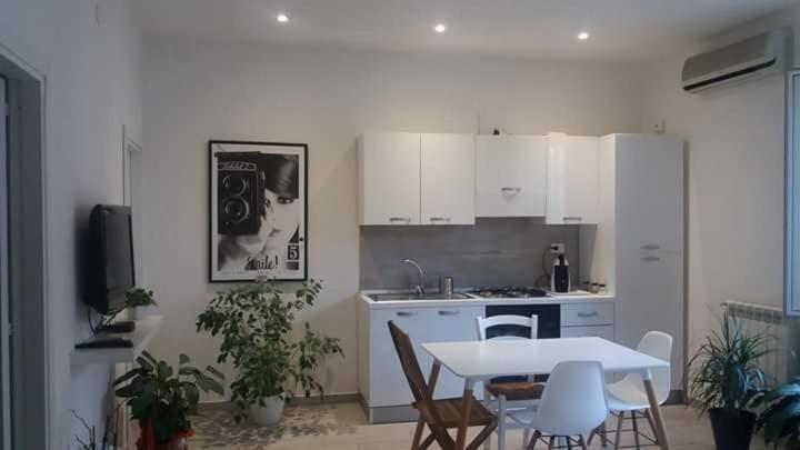 Appartamento Cantieri-Porto,Palermo - Appartamento con 1 Camera da Letto - 1