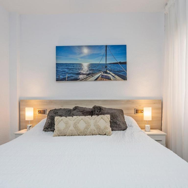 Playa Los Locos Apartment with Garage - Apartamento de 3 dormitorios - 30