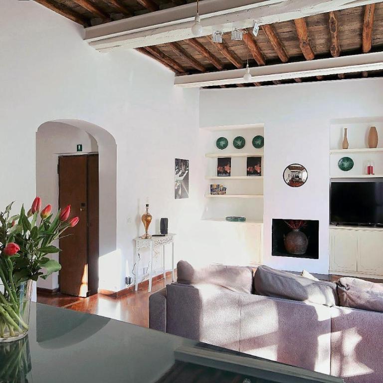 Pantheon Terrace 2 BR Apartment - Appartamento con 2 Camere da Letto e Terrazza - 2