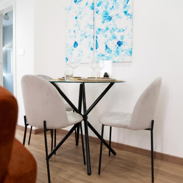Gli amori di Carolina- Pet Friendly Apartment - Palazzo Carolina - One-Bedroom Apartment - 5