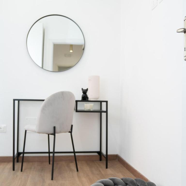 Gli amori di Carolina- Pet Friendly Apartment - Palazzo Carolina - One-Bedroom Apartment - 6