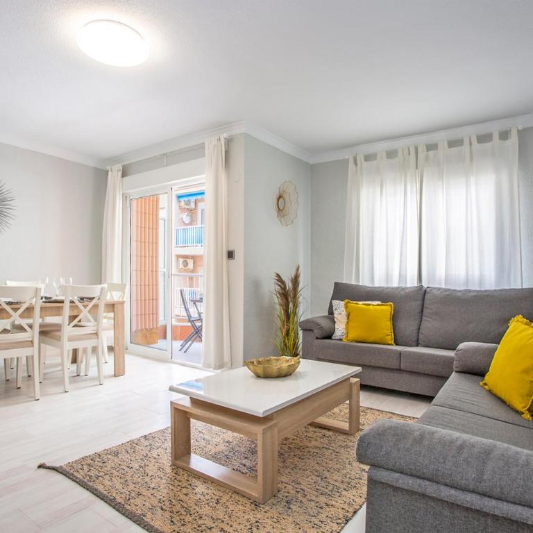 Playa Los Locos Apartment with Garage - Apartamento de 3 dormitorios - 1