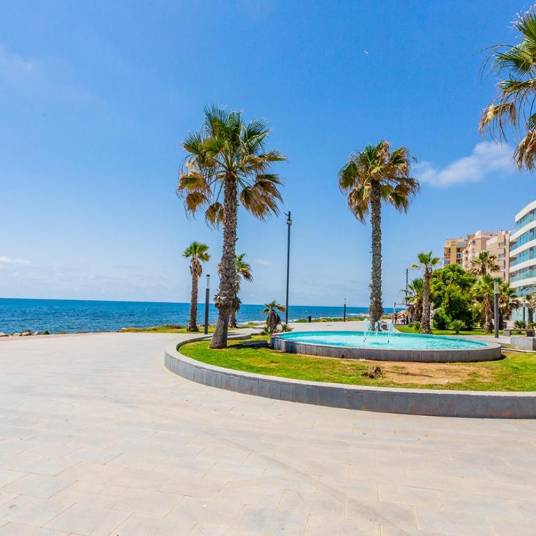 Playa Los Locos Apartment with Garage - Apartamento de 3 dormitorios - 46