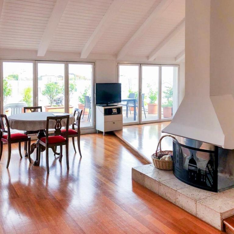 Penthouse in the sky with 30 sqm terrace Milan Central Station - Appartamento con 2 Camere da Letto - 1