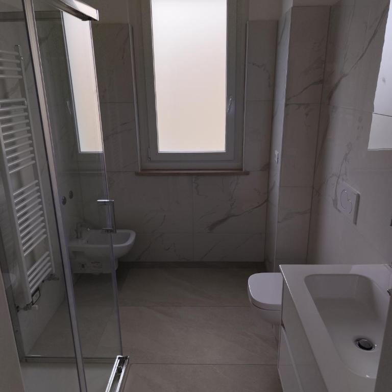Tominettihome - Appartamento con 2 Camere da Letto e Terrazza - 11