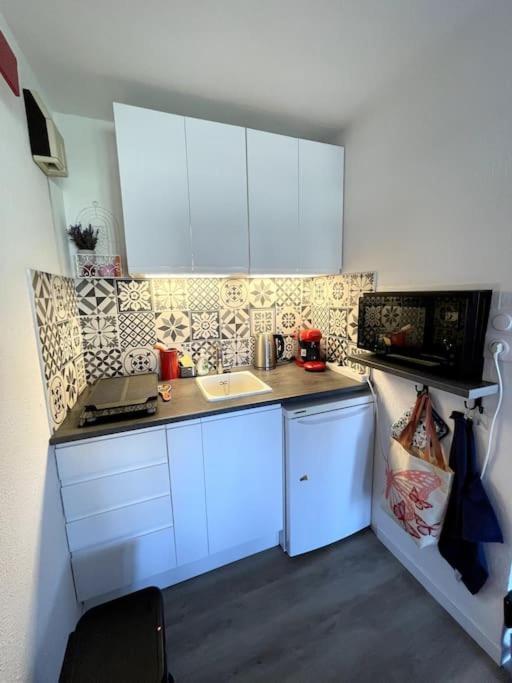 T2 Vue Mer à 30m de la Plage - Apartment mit 1 Schlafzimmer - 2