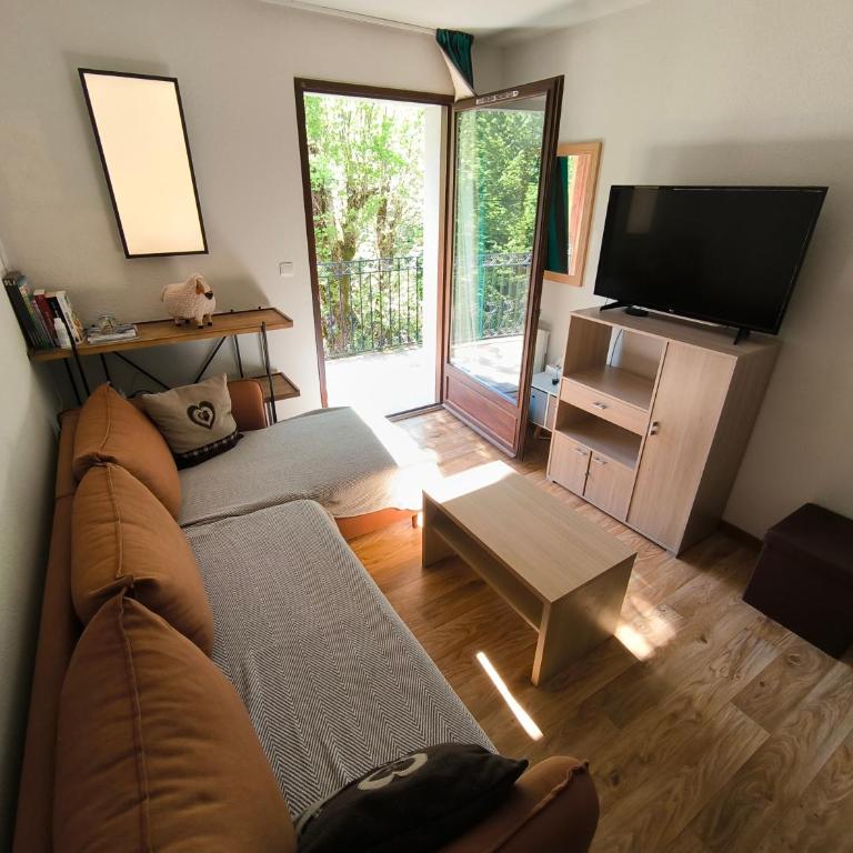 Les Jardins de Ramel -appart.T2 - One-Bedroom Apartment - 1