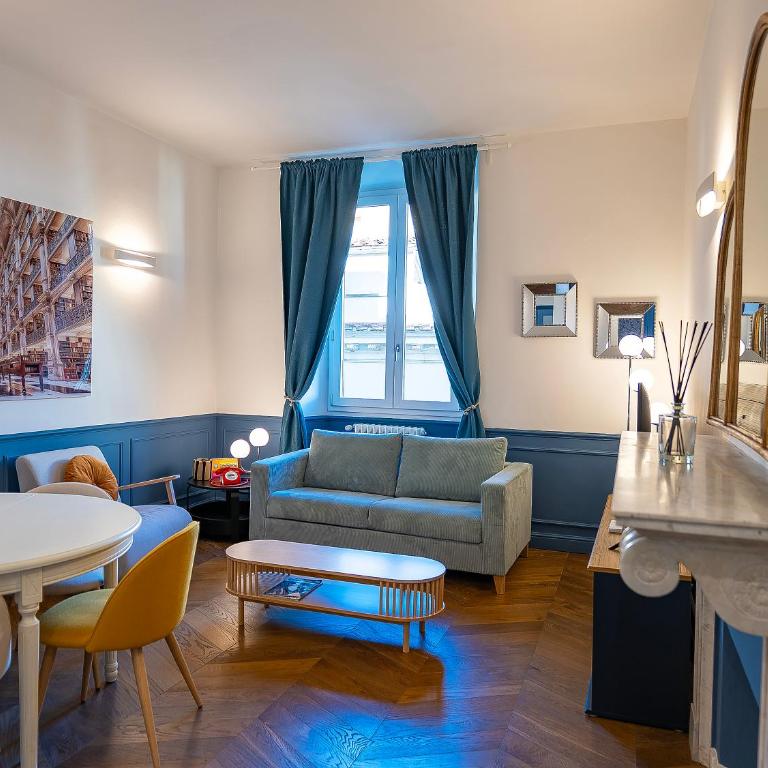 Four Season's Luxury D'Art Apartment - Appartamento Deluxe con 2 Camere da Letto - 8
