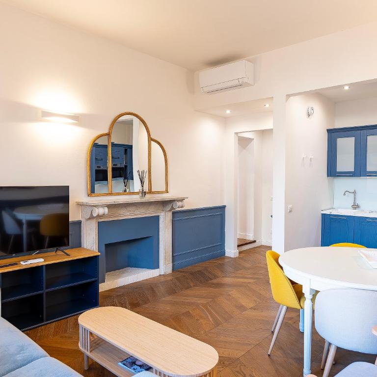 Four Season's Luxury D'Art Apartment - Appartamento Deluxe con 2 Camere da Letto - 7