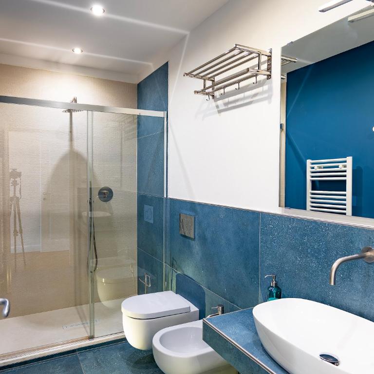 Four Season's Luxury D'Art Apartment - Appartamento Deluxe con 2 Camere da Letto - 20