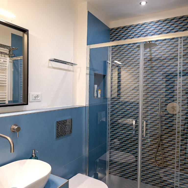 Four Season's Luxury D'Art Apartment - Appartamento Deluxe con 2 Camere da Letto - 21