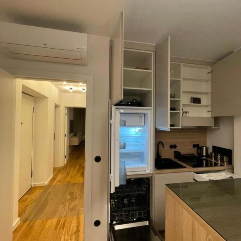 Heart of Sarajevo - Apartman sa 2 Spavaće Sobe - 17