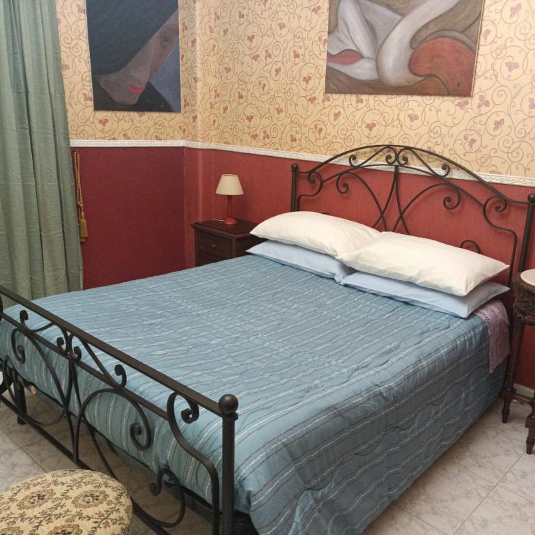Carmelo's Home - Deluxe Room (2 Adults + 1 Child) - 3