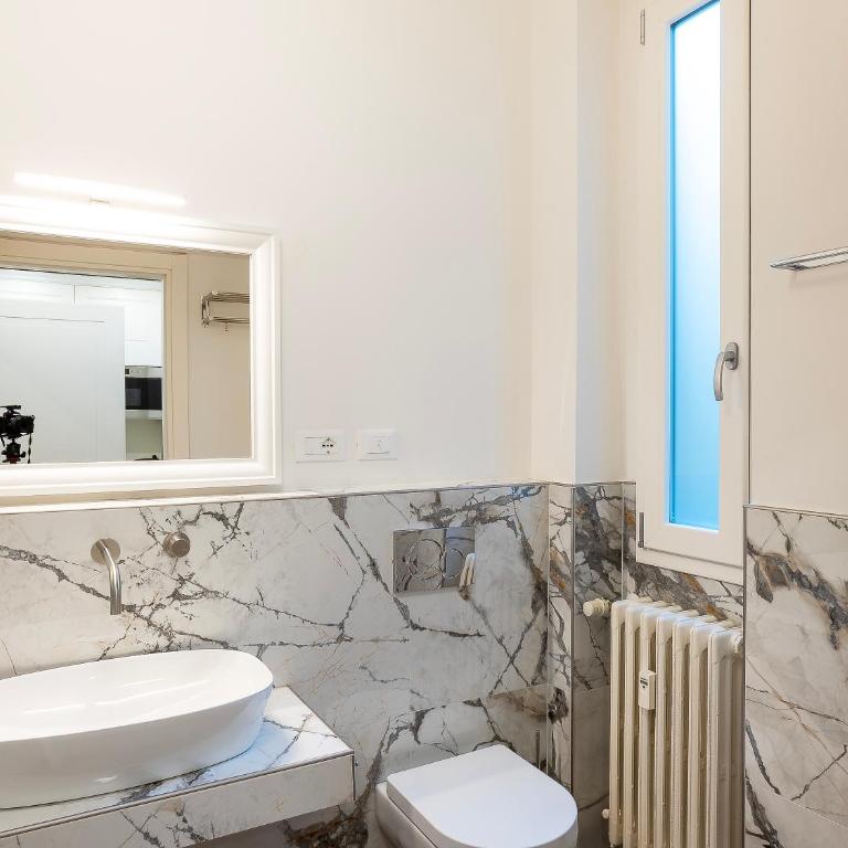 FourSeason's Luxury D'Art Suite - Appartamento con 1 Camera da Letto - 8