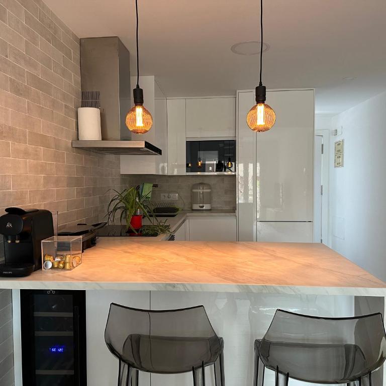 Atico duplex con piscina privada, solárium y barbacoa - Apartamento de 2 dormitorios - 33