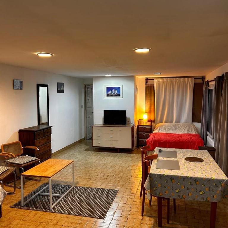 Loft con terraza propia en Güemes - One-Bedroom Apartment - 2