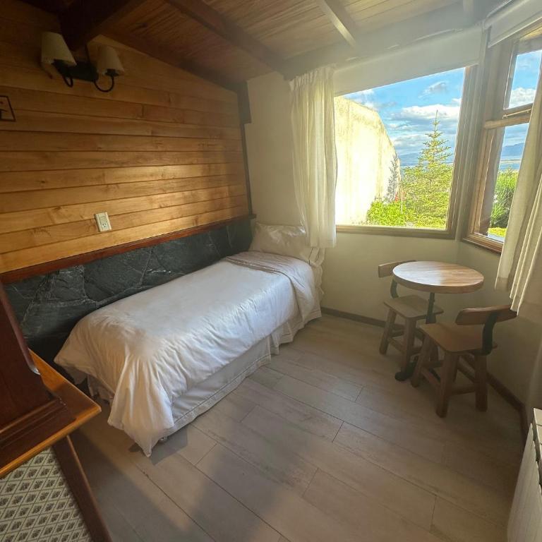 Ushuaia Lodge - Habitación Doble Superior con vistas al canal Beagle - 10