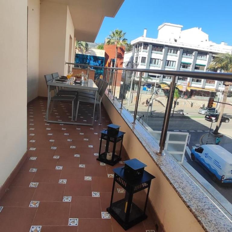 Apt of 2BDR with Excellent Location - Apartamento de 2 dormitorios - 26