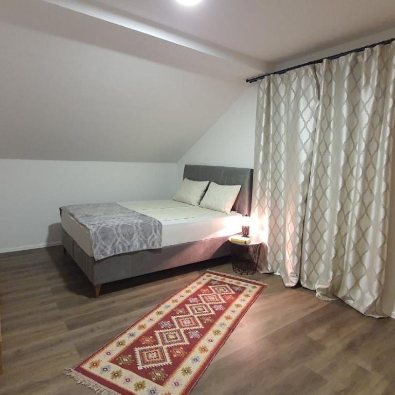 Cityview Holiday - Two-Bedroom Apartment - 18