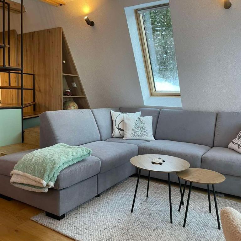 Vikendica - uz stazu - Two-Bedroom Chalet - 2