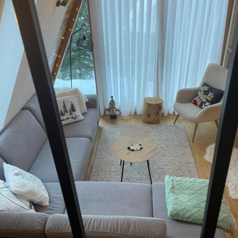 Vikendica - uz stazu - Two-Bedroom Chalet - 13