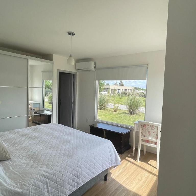 Vacaciones en Paz - Four-Bedroom House - 40