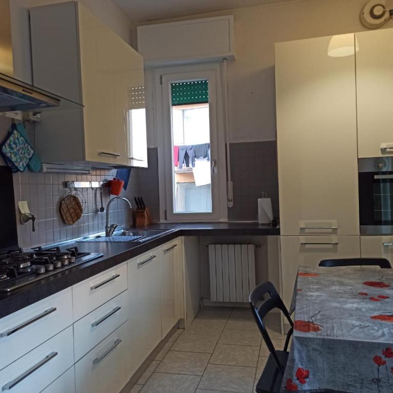 La Rosa dei Venti - Two-Bedroom Apartment with Balcony - 12