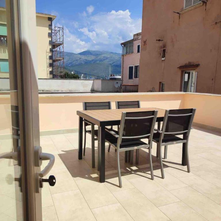 Gaeta rHOMEo - Casa con 1 Camera da Letto - 9