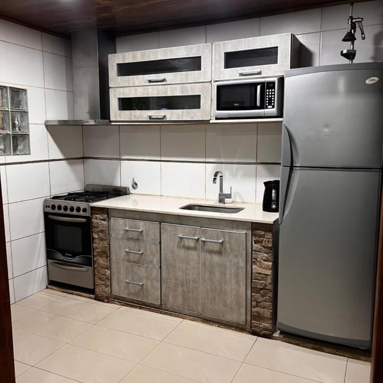 Casa por temporada - Two-Bedroom House - 5